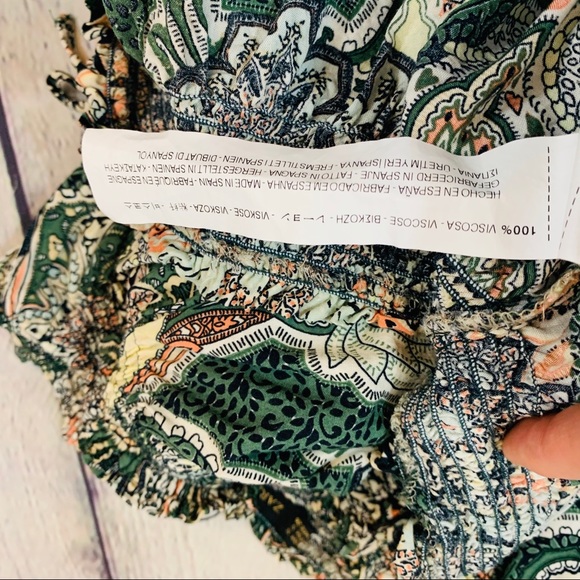 Zara | Basic Peasant Paisley Top Size S - Picture 4 of 6